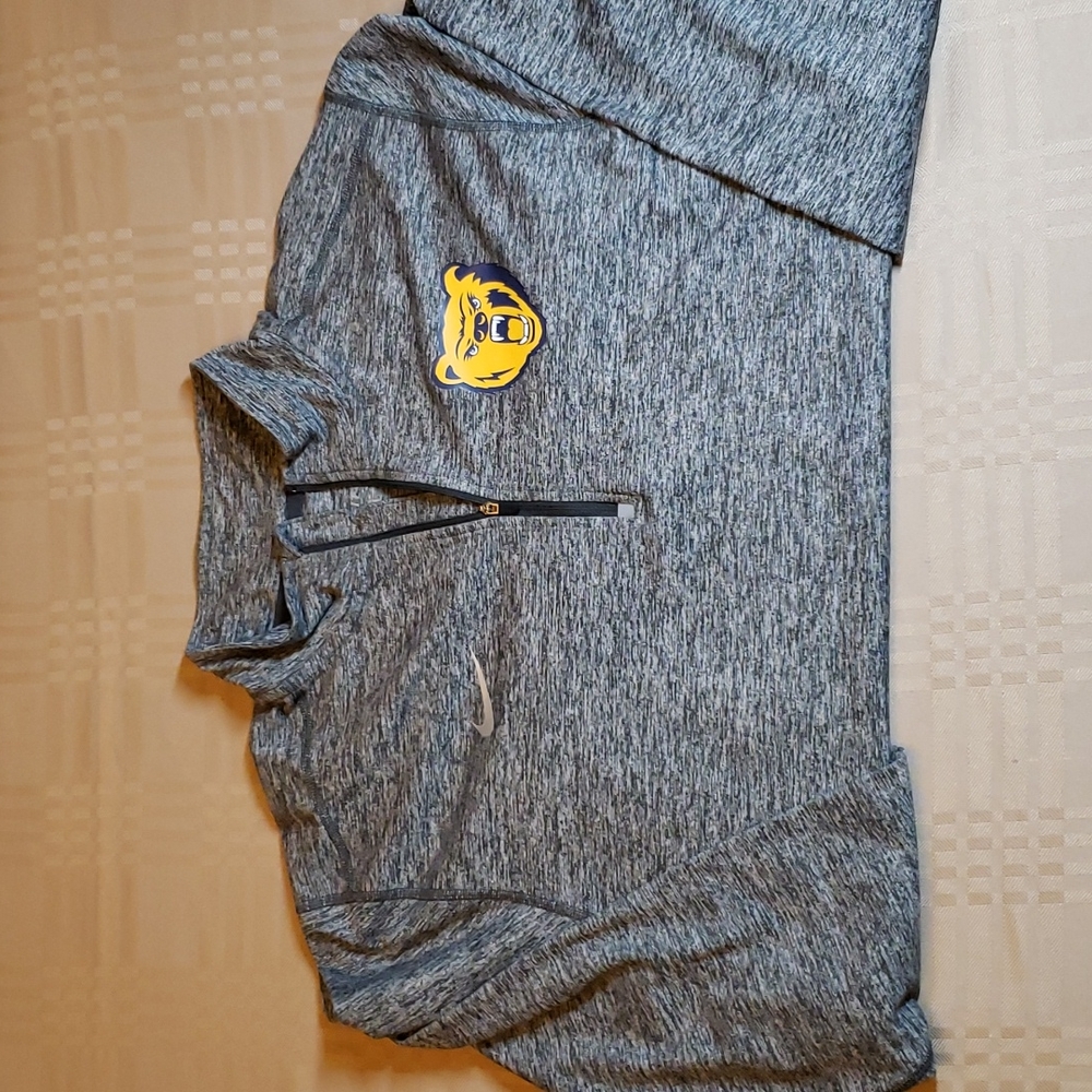 Nike Dri-fit Long Sleeved shirt (0562)